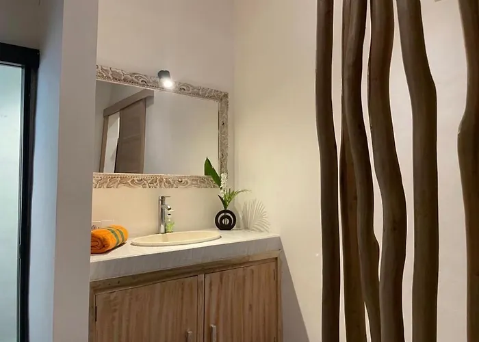 Bubu - 2br Beautiful In Area Kuta (Bali)